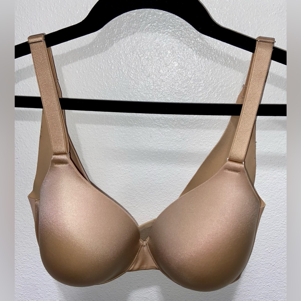 EUC Soma Vanishing Back Full Coverage Bra 32DDD in Nude